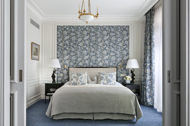 Hôtel SAN REGIS Paris