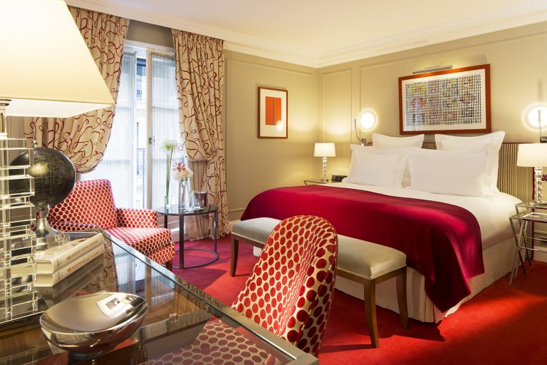 Le Burgundy Paris_Deluxe room