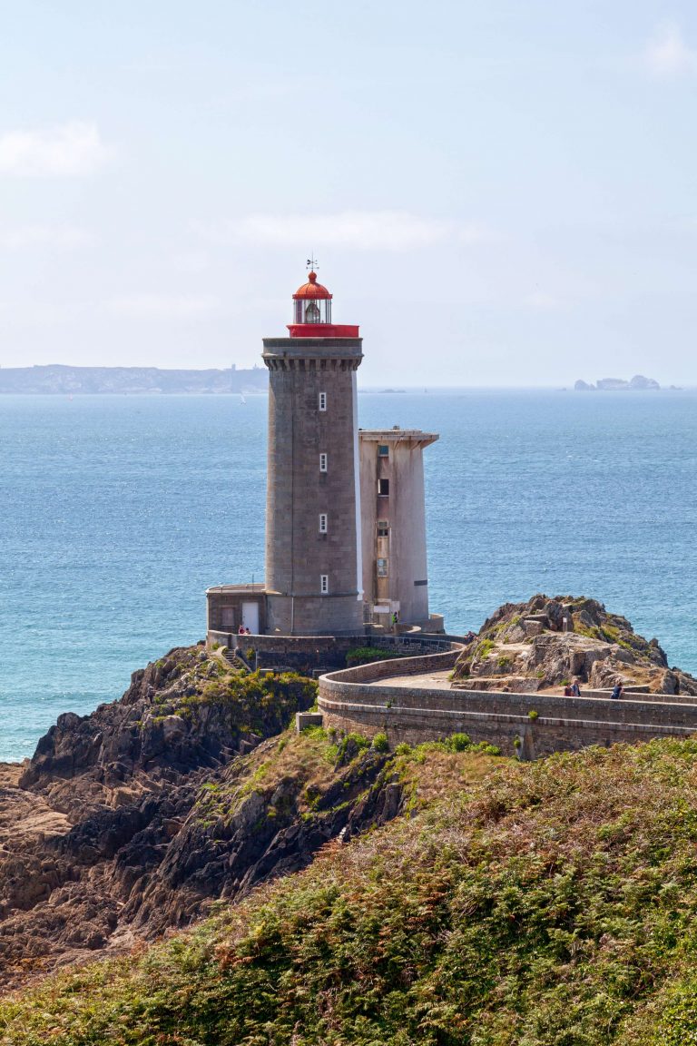 Plouzane, France - July 24 2017: The Phare du Petit Minou is a lighthouse in the roadstead of Brest, standing in front of the Fort du Petit Minou, in the commune of Plouzane. (Plouzane, France - July 24 2017: The Phare du Petit Minou is a lightho