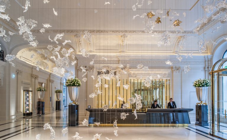 The Peninsula Paris_Paris_Public Spaces & Facade_Lobby With Talent_HR (2)