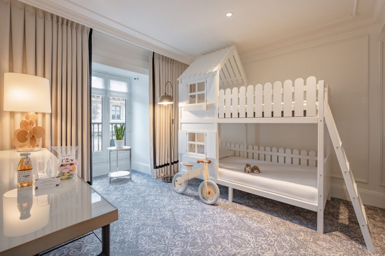 Hotel du Louvre - HDL_Preview_01_FamilySuite_04