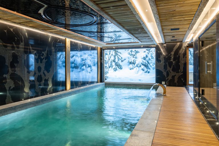 Indoor Pool in Nord Resort, Spa _ Fitness at Ultima Courchevel Belevédère