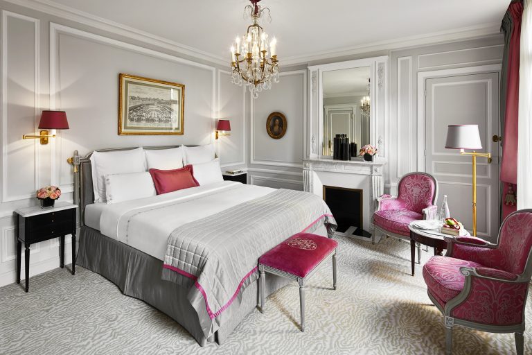 Plaza Athenee - HPA-527-Deluxe-Room-Room-LR-by-Francis-Amiand