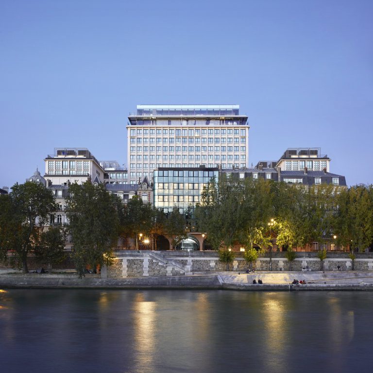 SO Paris - Facade from the River - ©Jérémie Léon
