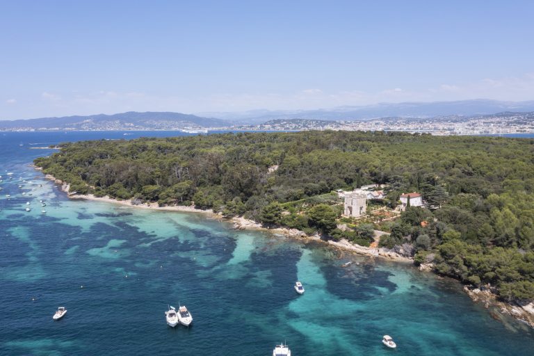 Serene island living at Le Grand Jardin, Cannes