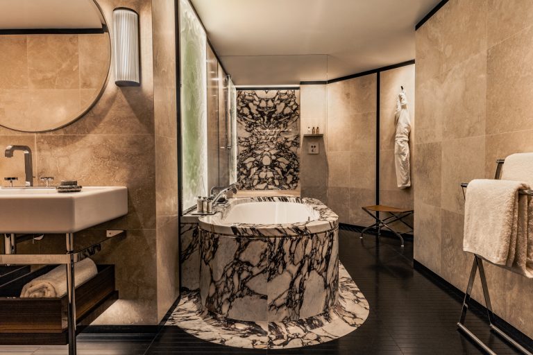 Bulgari Hotel Paris - Bulgari Suite II & IV Bathroom