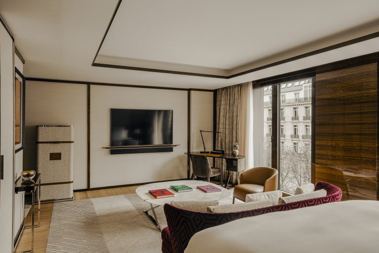 Bulgari Hotel Paris - Junior Suite Living Room
