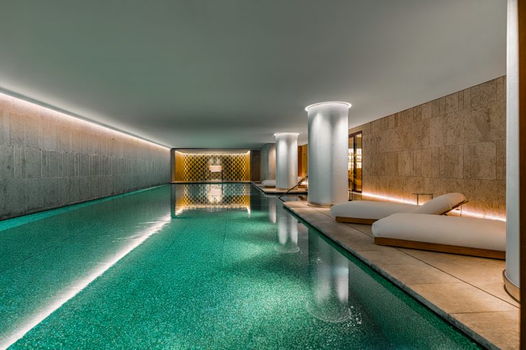 Bulgari Hotel Paris - Swimming Pool