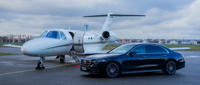 VIP Limousine France - Landscape - Day - S Class & Private Jet